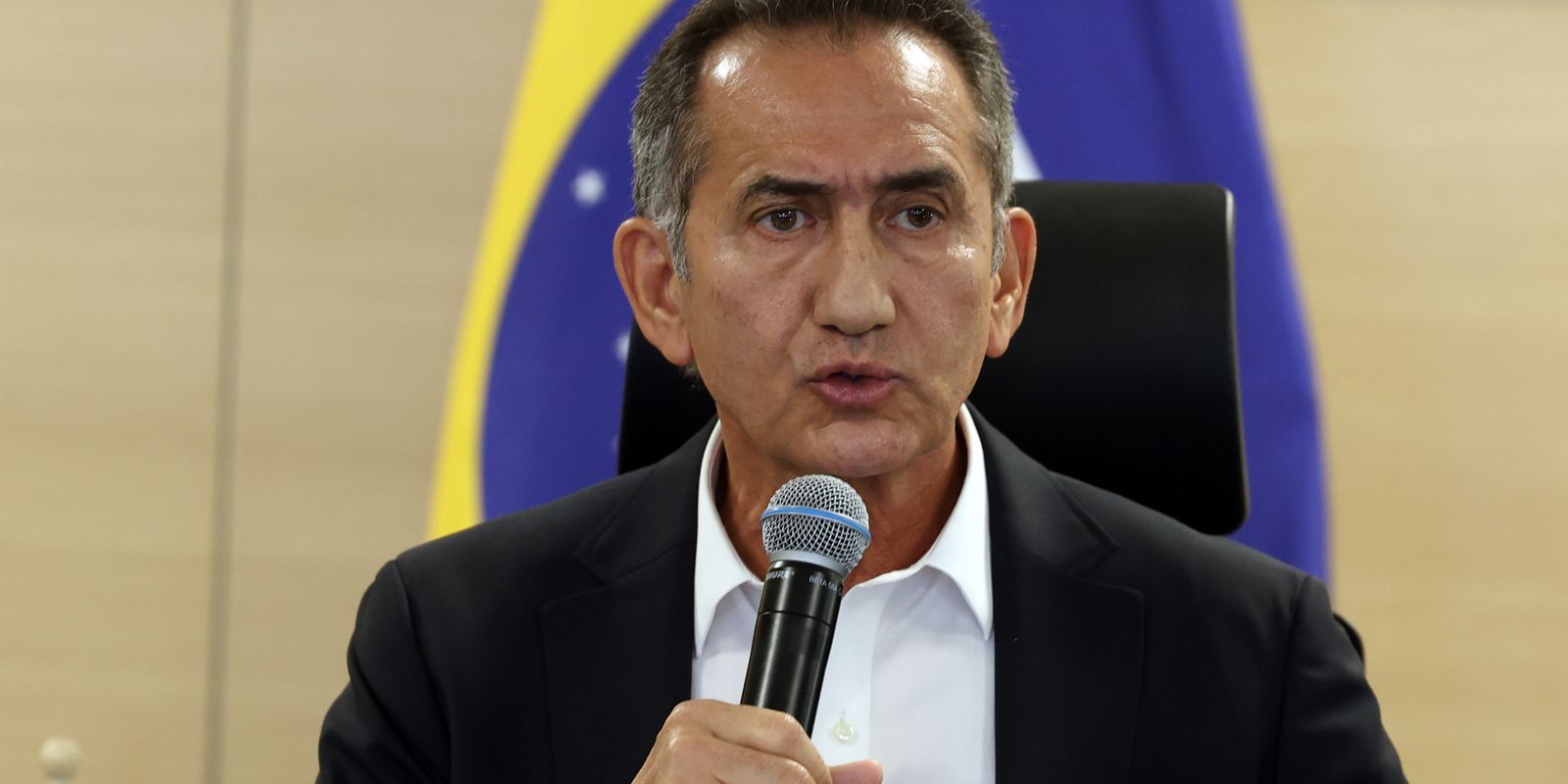Ainda é impossível mensurar todos os danos do tornado, afirma ministro