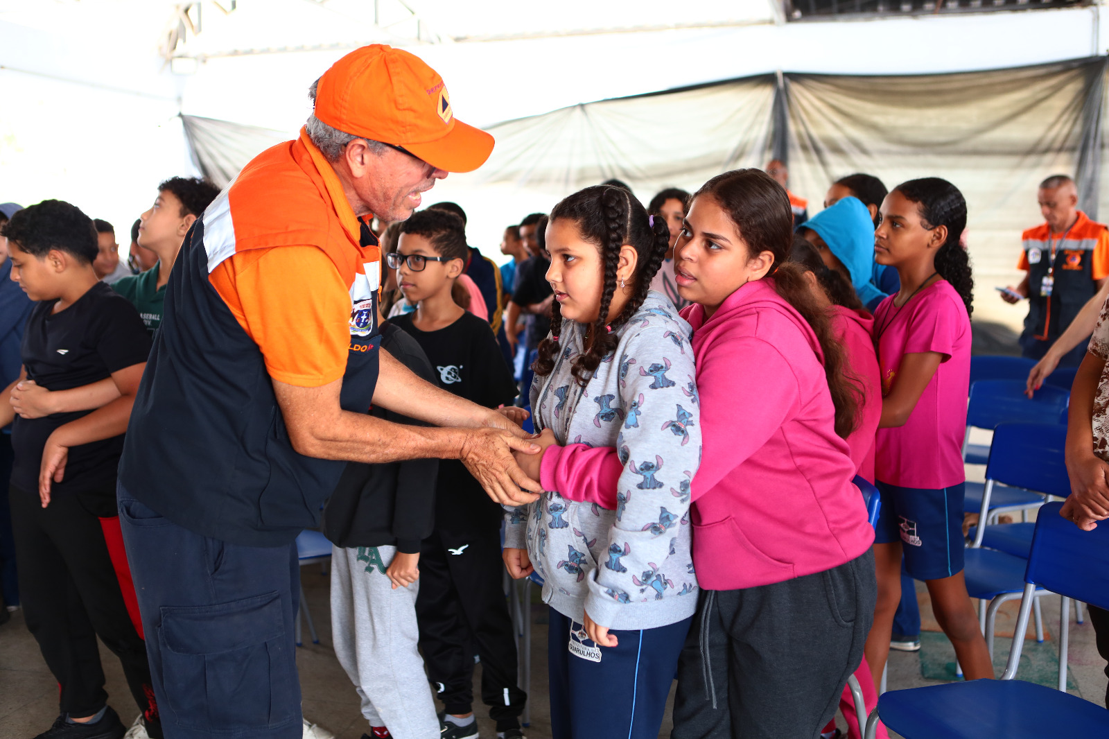 Alunos aprendem sobre defesa civil e cidadania em curso inédito