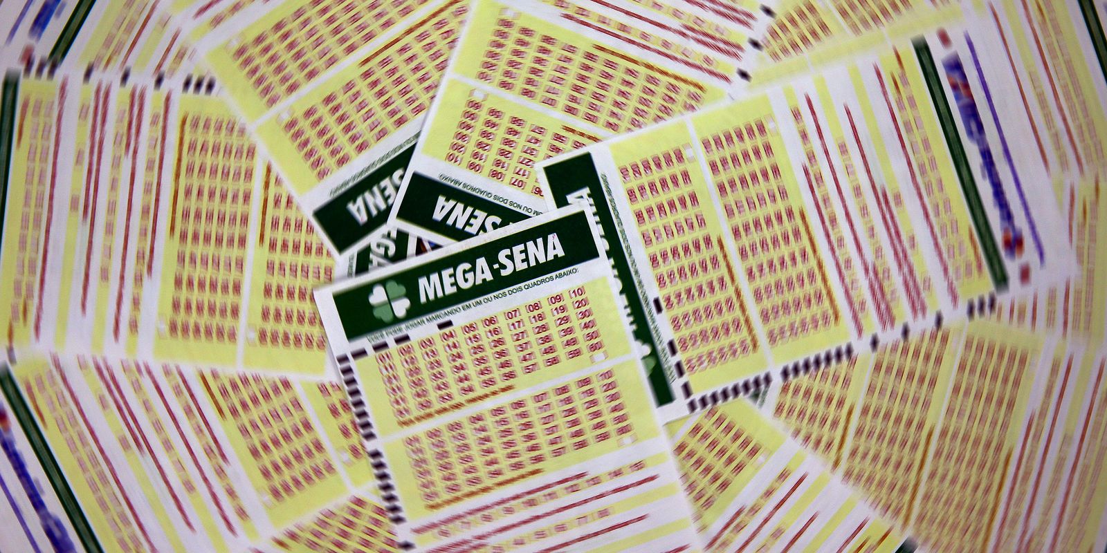 Mega-sena acumula e próximo sorteio oferece prêmio de r$ 27 milhões
